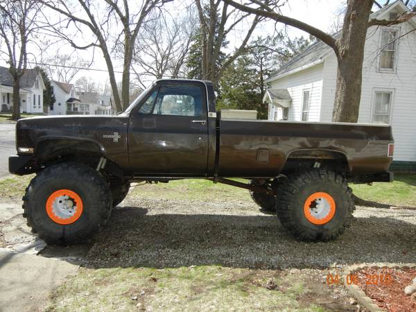 chevy mud truck